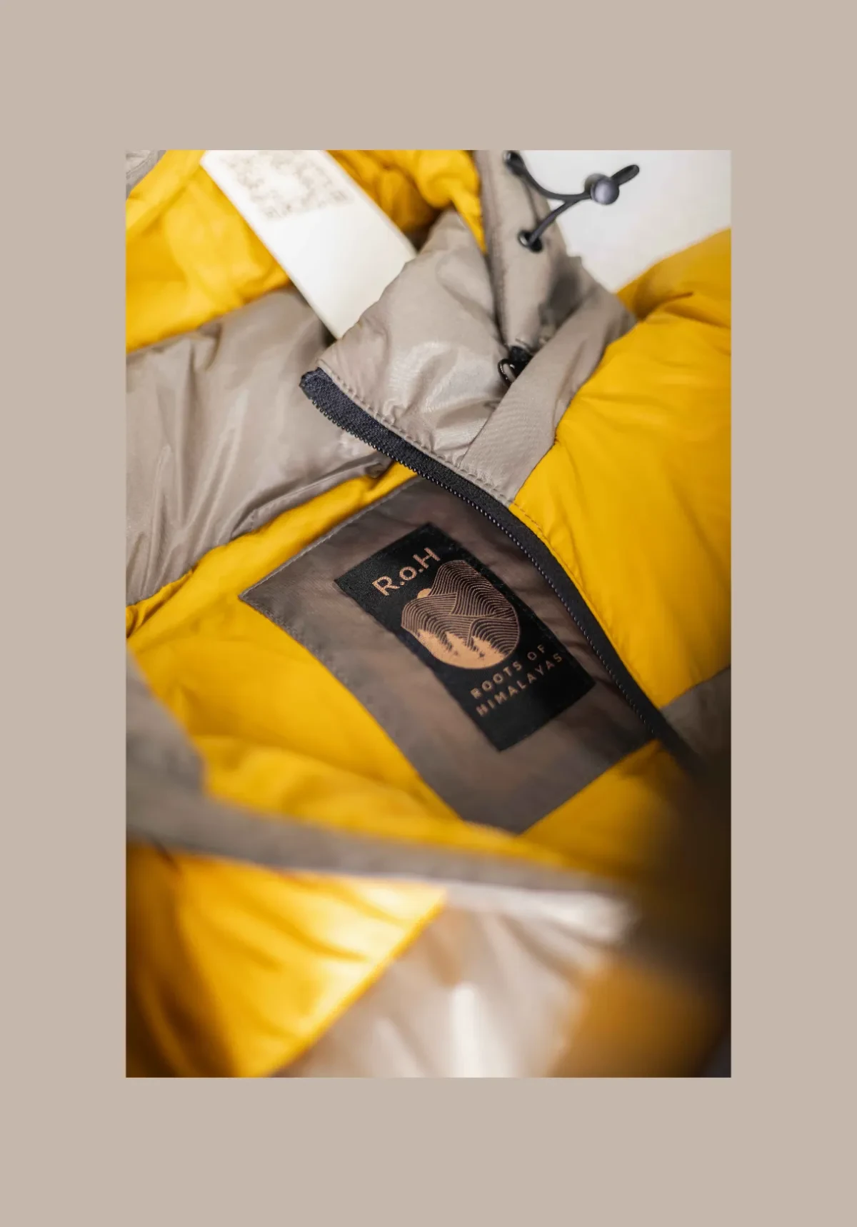 Thermochrome Color-Changing Ski Jacket — Warmth up to -10°C - View 5